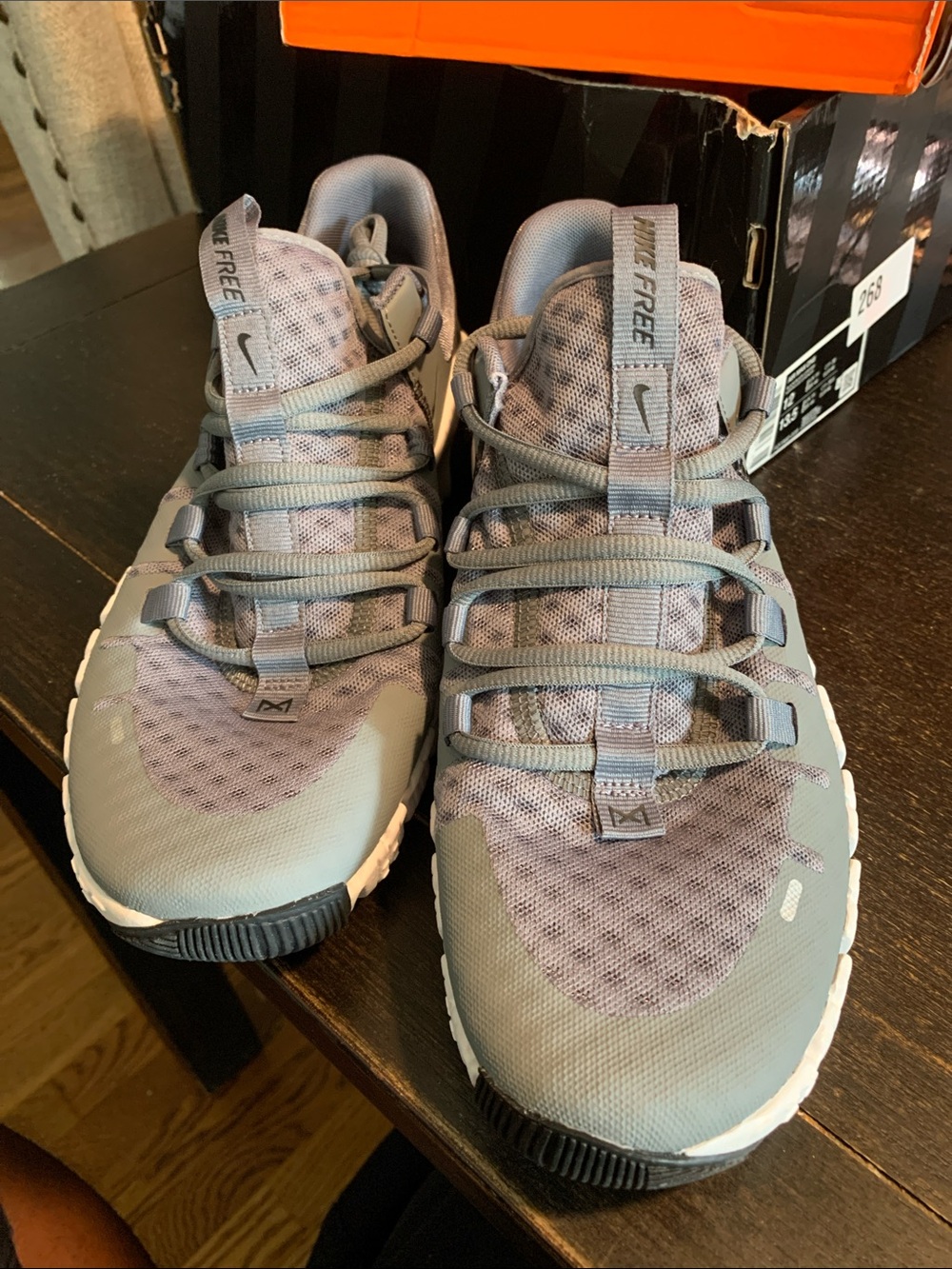 Nike Metcon 5 Grey and Light Blue Mesh Sneakers